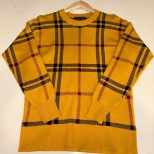 XS Tahari Thick Sweater